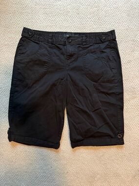 Calvin Klein Women’s Black Shorts - Medium